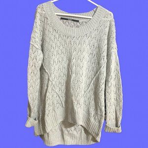 Adorable Kensie Lightweight Sweater
